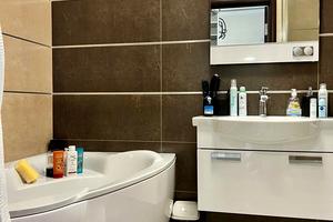 квартира за адресою Соборності вул. (Жовтнева), 40В