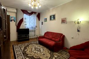 квартира за адресою Івана Мазепи просп. (Петровського), 45