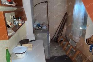 будинок за адресою центральна, 1