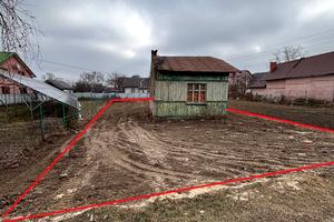 участок по адресу Челюскинцев ул.