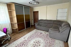 будинок за адресою Вартових Неба вул. (Бородинська)