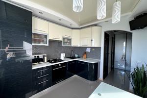 квартира за адресою Шевченка вул., 105