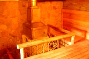 комерційна за адресою Бориславська вул., 21