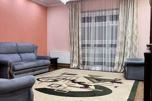будинок за адресою Шухевича
