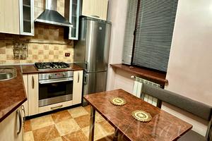 квартира за адресою Генерала Олександра Грекова вул., 8
