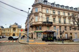 квартира за адресою Дерибасівська вул., 10