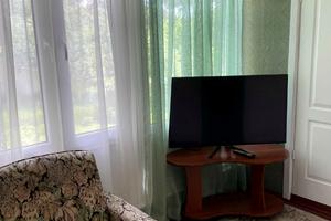 будинок за адресою Вишнева