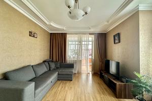 квартира по адресу Розваги, 27