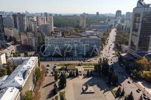 комерційна за адресою Митрополита Василя Липківського вул. (Урицького), 45
