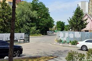 комерційна за адресою Бастіонна вул., 1