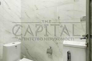 будинок за адресою Набережна вул.