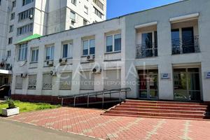 коммерческая по адресу Дмитра Чижевського ул. (Петра Чаадаева), 2-Б
