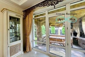 будинок за адресою Харківська вул., 4