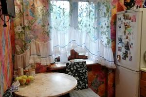 квартира за адресою Соборності вул. (Жовтнева), 73