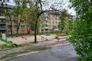 квартира за адресою Світлицького вул., 19