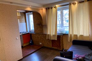 квартира за адресою Зодчих вул., 10