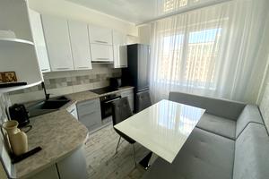 квартира за адресою Перлинна вул., 7