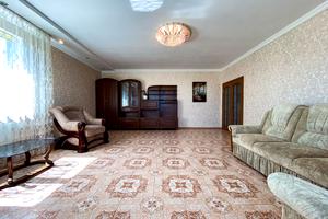 будинок за адресою Шкільна вул., 19