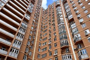 квартира за адресою Жаботинського вул. (Пролетарская улица), 56а