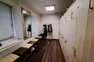 комерційна за адресою Панаса Мирного вул., 1