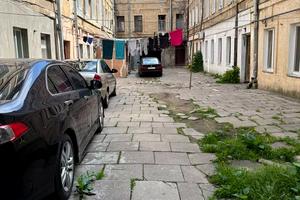 квартира за адресою Запорізька вул., 18