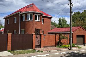 будинок за адресою Жовтнева, 21А