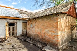 будинок за адресою Центральна, 1