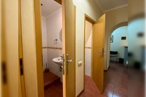 комерційна за адресою Київ, Ділова вул. (Димитрова), 6