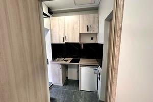 квартира за адресою Кам'янецька вул., 75/1