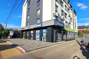 комерційна за адресою Соборна вул., 68