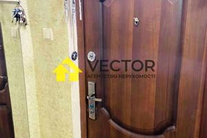 квартира за адресою Автобазівська вул., 8