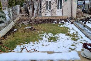 дом по адресу Центральна