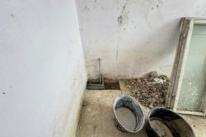 комерційна за адресою Надвірна, Визволення, 33 б