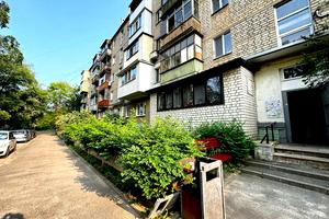 квартира за адресою Ново-Баварський просп. (Ілліча), 105