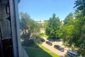 квартира по адресу просп.  Моторобудівників, 32