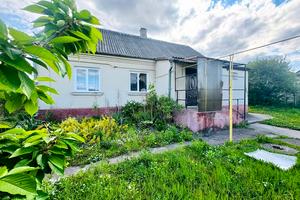 будинок за адресою Молодіжна, 8