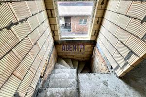 будинок за адресою Райдужна вул.
