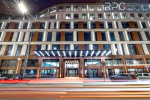 комерційна за адресою Князів Острозьких вул. (Московська), 8