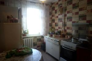 комната по адресу Олени Теліги ул., 9