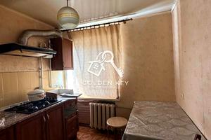 квартира за адресою Володимира Бизова вул. (Якіра), 32