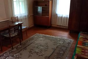 будинок за адресою смт. Клавдієво-Тарасове, миколи матвієнка, 56