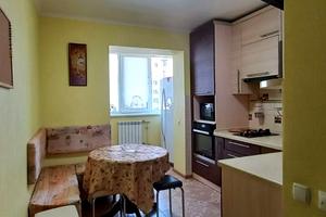 квартира по адресу Червоной Калины просп. (Владимира Маяковского), 65