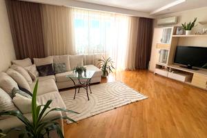 квартира за адресою Івана Франка вул., 51