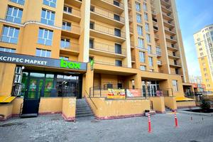 комерційна за адресою Валерія Лобановського вул., 30 б