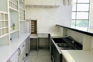 комерційна за адресою Шевченка вул., 61 з
