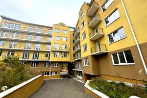 квартира за адресою Українська, 44