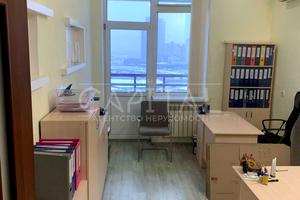 комерційна за адресою Срібнокільська вул., 3-Б