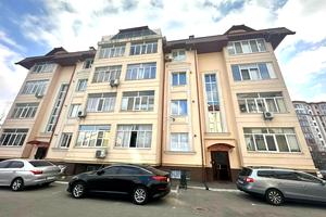 комерційна за адресою Львівська вул., 1