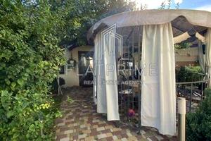 будинок за адресою центральна, 7