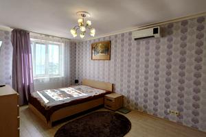 квартира за адресою Євгена Чикаленка вул., 59к